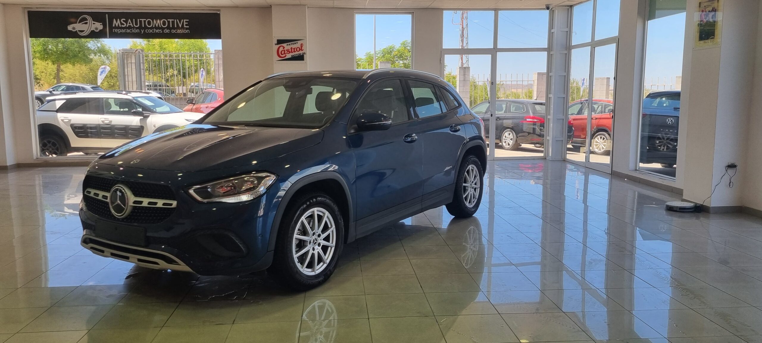 Mercedes-Benz GLA 200D Business Solution 5D